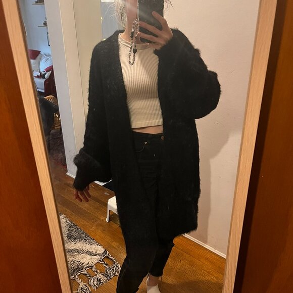 Long fuzzy cardigan - Picture 2 of 3